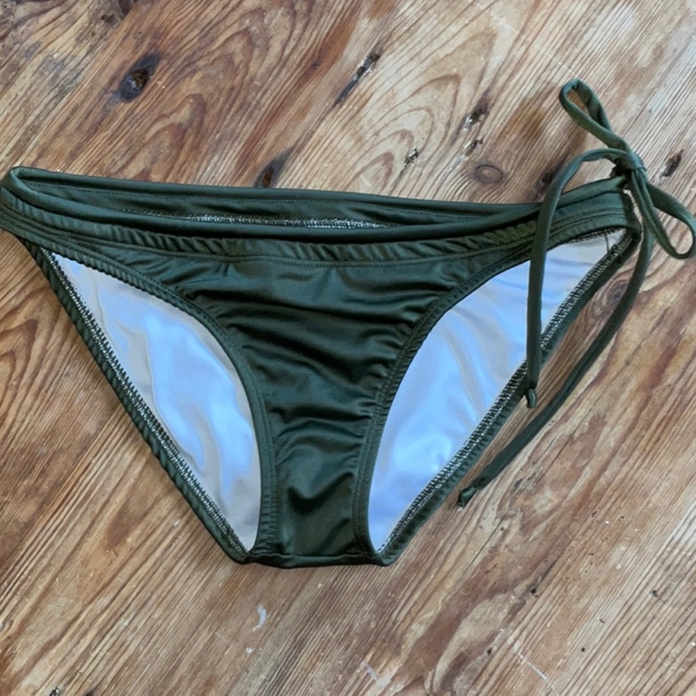 Handmade in Costa Rica, Del Toro, Surf Bikini Bottoms. Beautiful Green. S